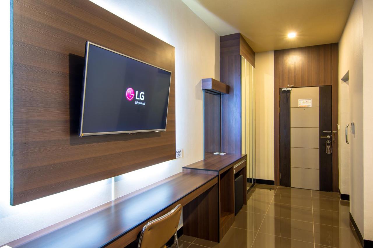 Psg Hotel Udon Thani Esterno foto